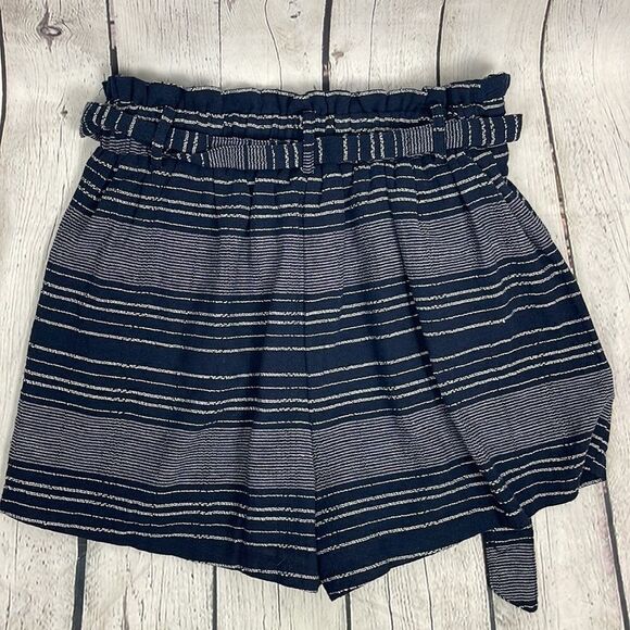 &merci Ruffle Elastic Waist Shorts - Picture 7 of 8